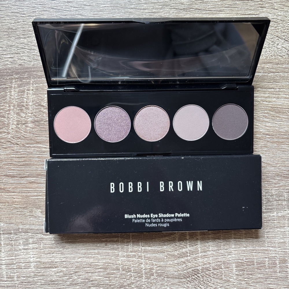 Bobbi Brown BLUSH NUDES Eye Shadow Palette NIB 5 X 0.05 oz Nudes